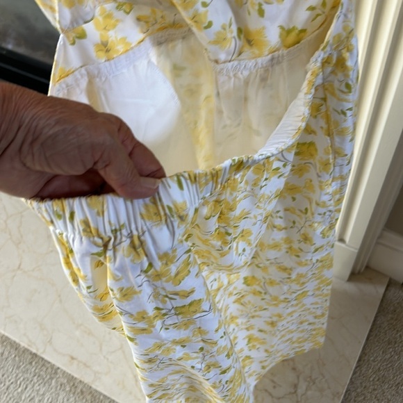 Makenna Midi Dress in Butter Floral The Drop Size Medium NWT - Picture 6 of 12